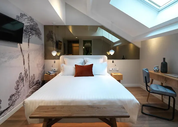 Le Katorze Hotel